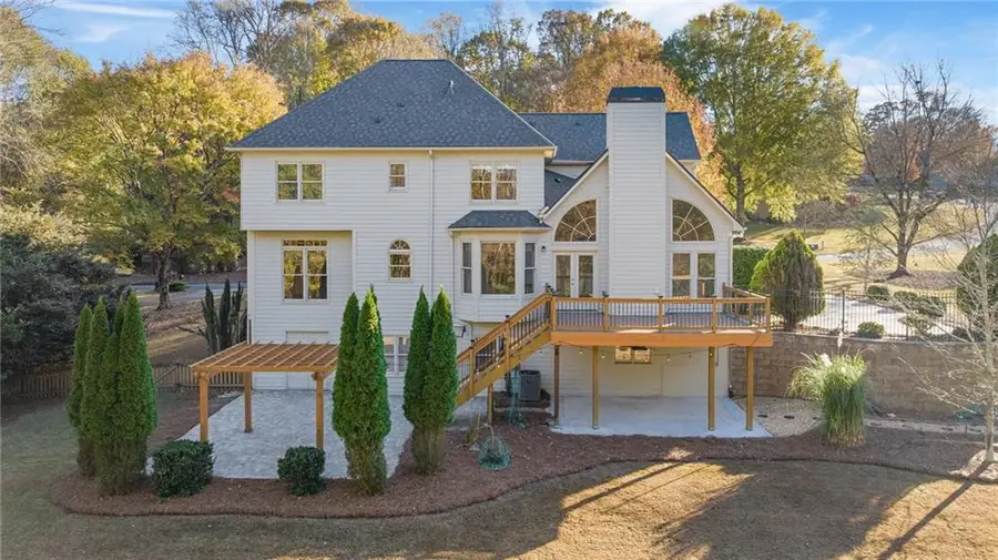 812 Lakemere Crest, Suwanee, GA 30024 - Image #3