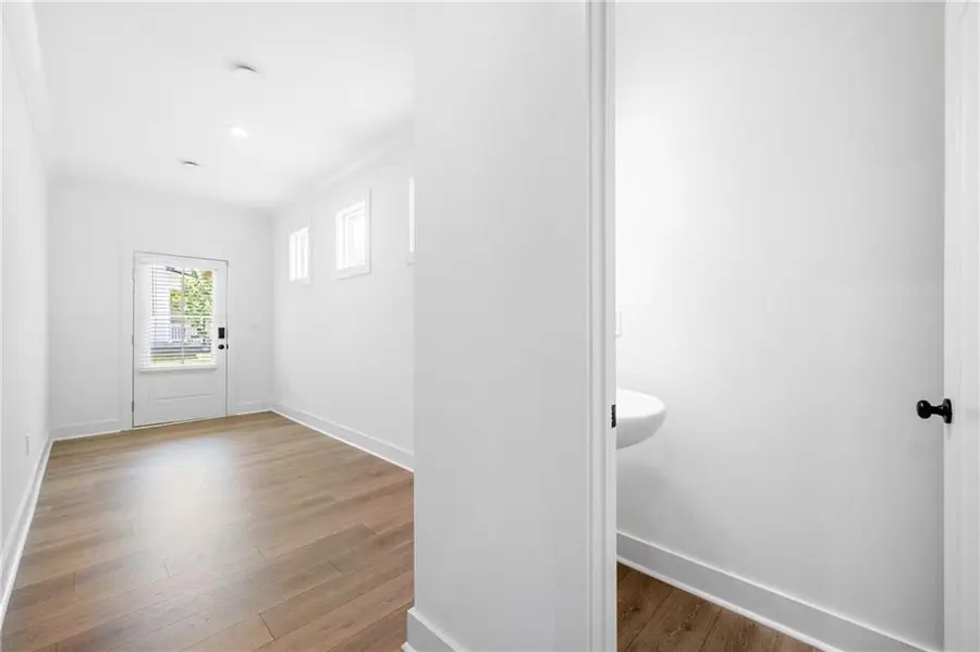 608 Avondale Park Circle, Decatur, GA 30032 - Image #2