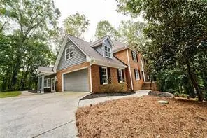 535 Emerald Parkway, Sugar Hill, GA 30518 - Image #1