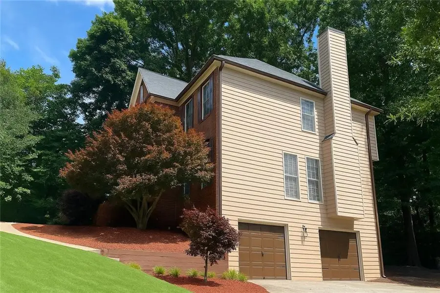 2375 Walnut Grove Way, Suwanee, GA 30024 - Image #2