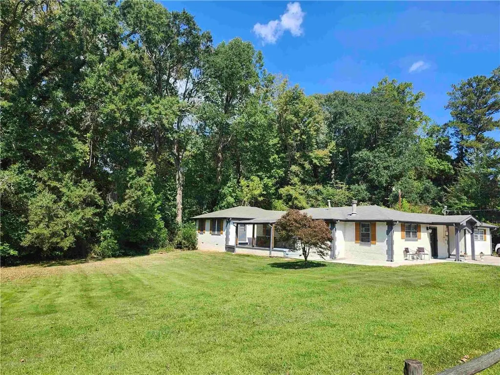 135 Carole Drive, Oxford, GA 30054 - Image #1