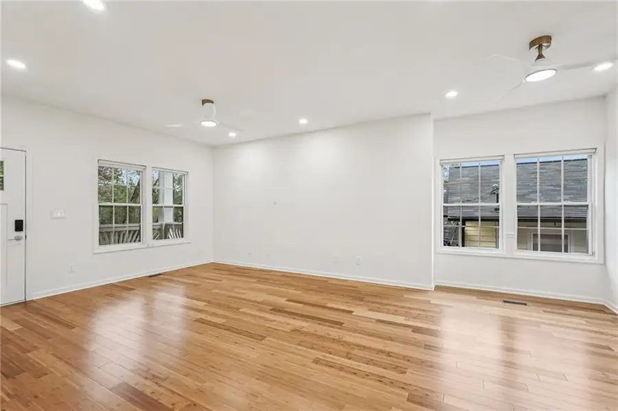 2470 Saint Paul Avenue Nw, Atlanta, GA 30318 - #3