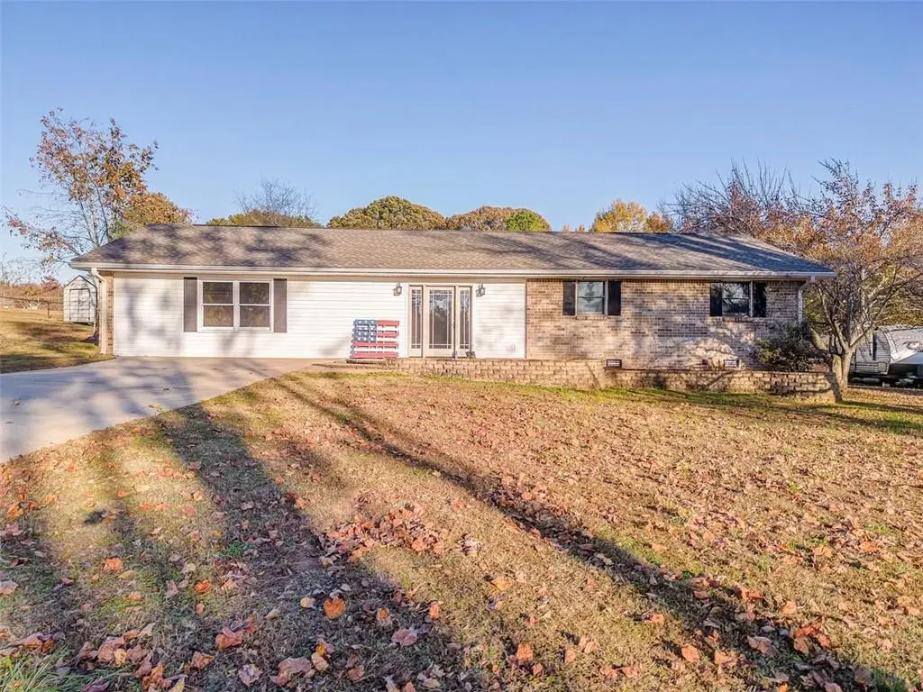 19 SW Colleen Karen Road Sw, Euharlee, GA 30120 - Image #1