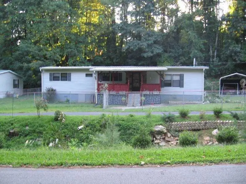 3435 Grant Drive Nw, Kennesaw, GA 30144 - Image #1