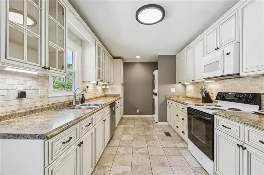 110 Bartlett Circle, Bowdon, GA 30108 - Image #3