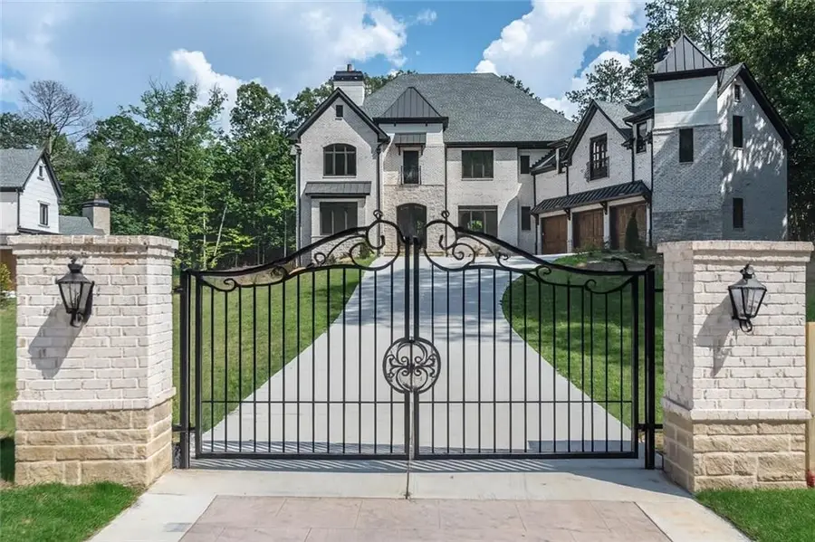 10745 Shallowford Road, Roswell, GA 30075 - Image #3