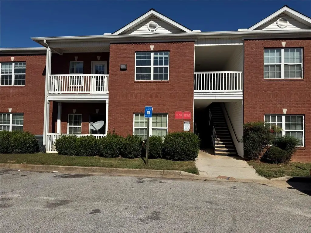 7712 Autry Circle #712, Douglasville, GA 30134 - Image #1