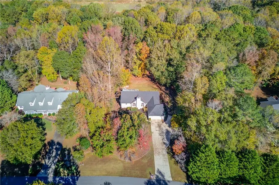 153 Cherokee Trail, Hoschton, GA 30548 - Image #2