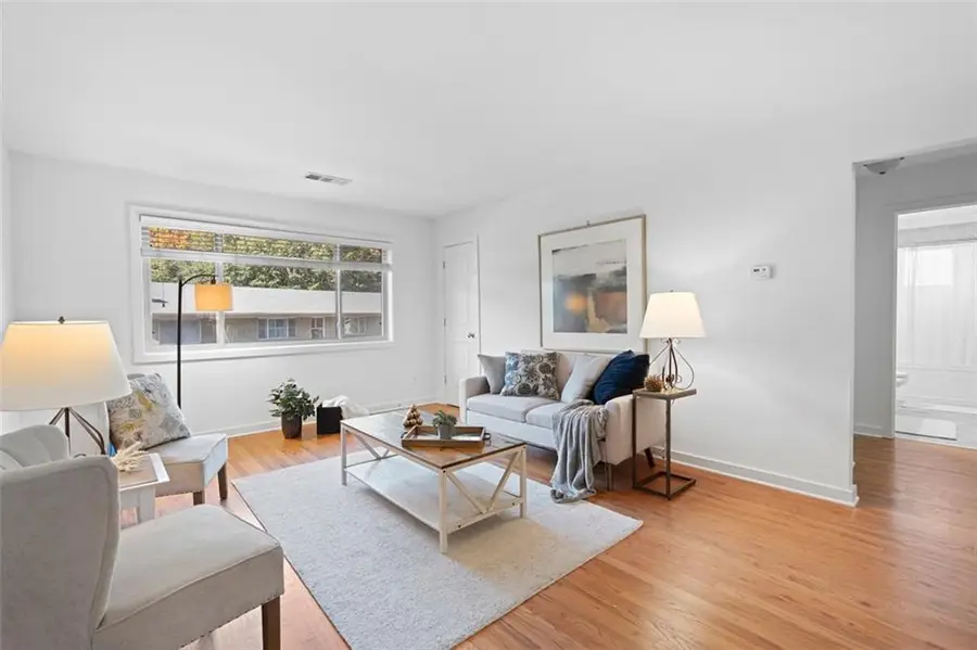 449 Clairemont Avenue #B3, Decatur, GA 30030 - Image #3