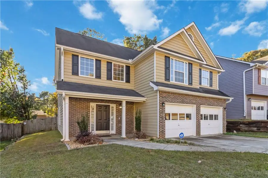 2070 Stoneoak Drive, Lawrenceville, GA 30043 - Image #2