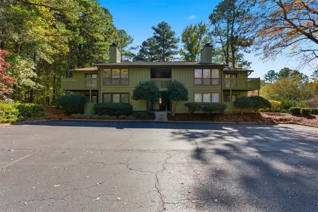 501 Dunbar Drive, Dunwoody, GA 30338 - Image #1
