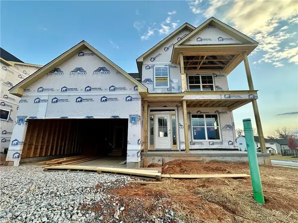 142 Candlewood Lane, Hoschton, GA 30548