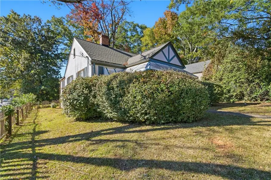 197 Mathewson Place Sw, Atlanta, GA 30314 - Image #2