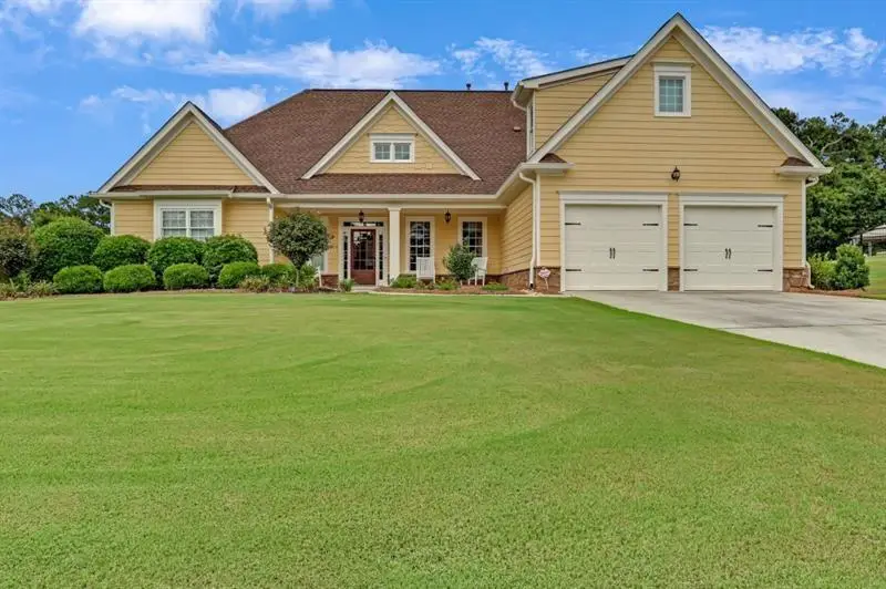 1006 Silver Thorne Drive, Loganville, GA 30052 - Image #1