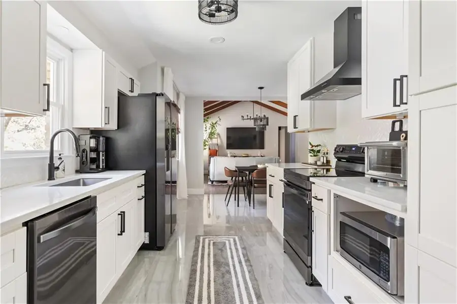 5925 Old Bill Cook Road, Atlanta, GA 30349 - Image #3