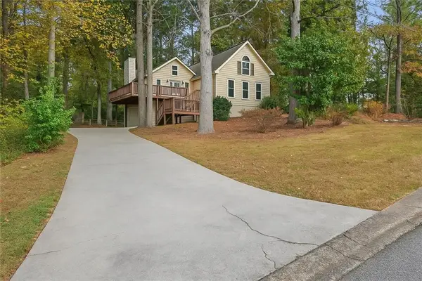 2899 Emerald Lane, Acworth, GA 30102