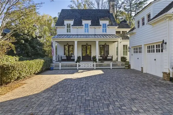 82 Wood Place, Roswell, GA 30075