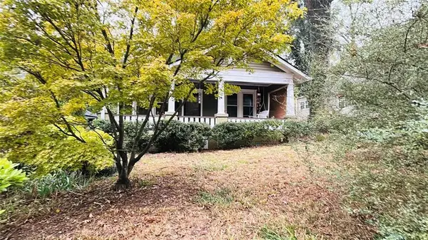 2525 Lester Street, East Point, GA 30344