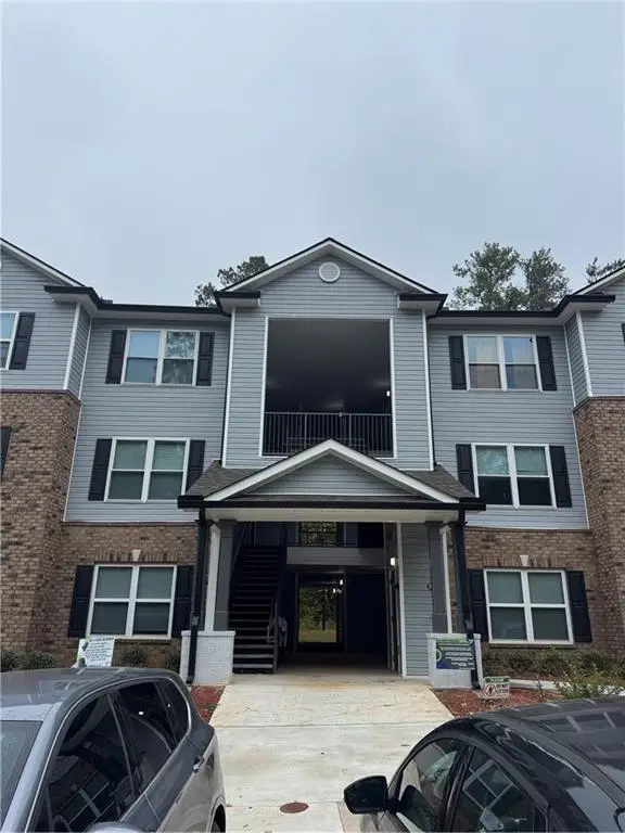 3204 Fairington Village Drive, Lithonia, GA 30038 - Image #2