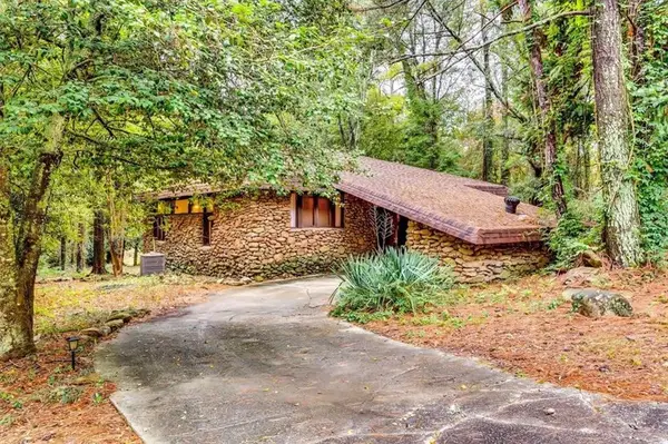 1271 Eastview Road Ne, Conyers, GA 30012