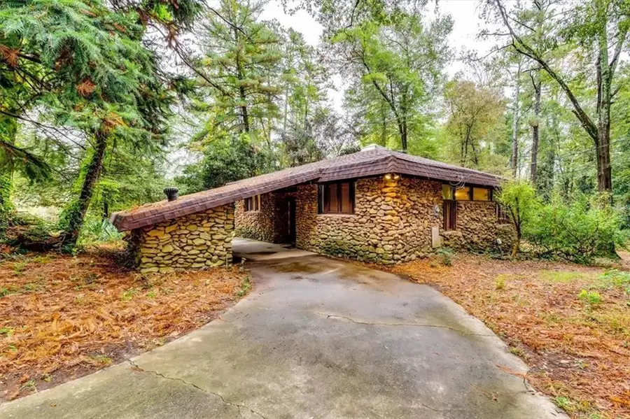 1271 Eastview Road Ne, Conyers, GA 30012 - Image #3