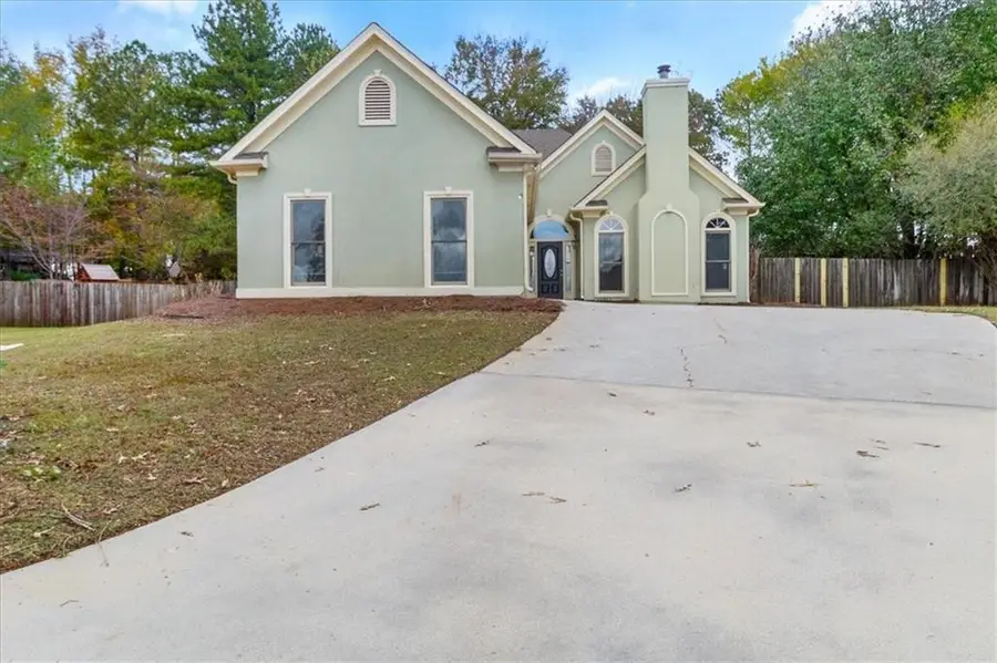 4575 Secret Cove Court, Sugar Hill, GA 30518 - Image #2