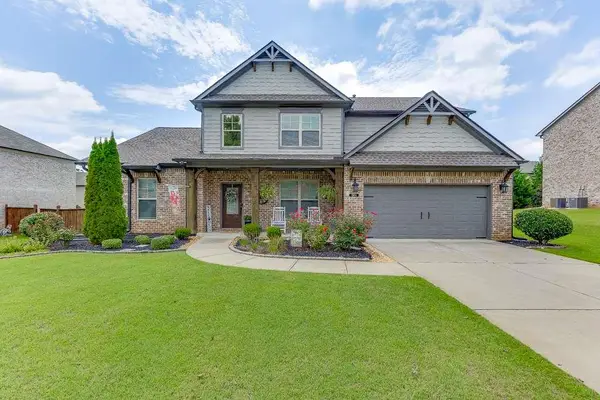 561 Wagon Hill Lane, Sugar Hill, GA 30518