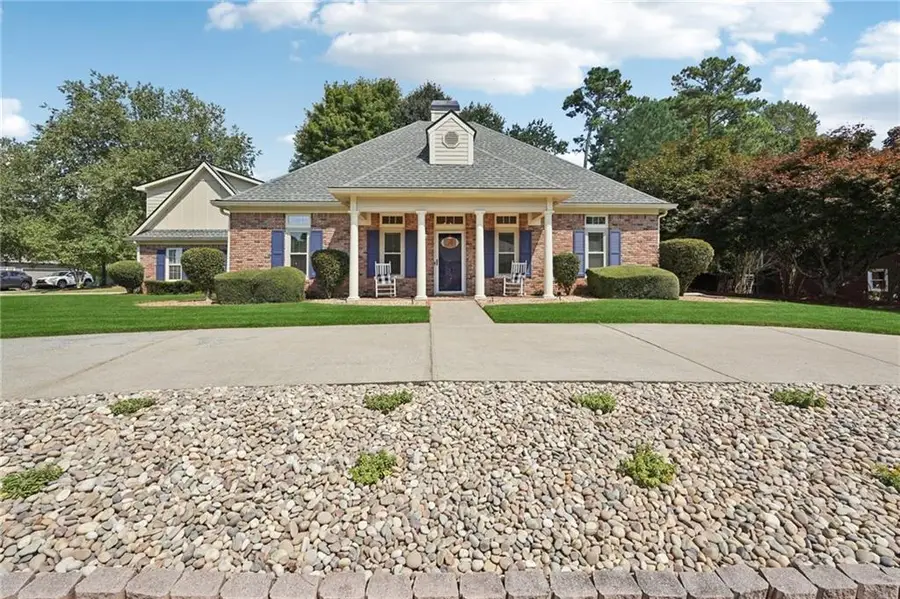 601 Redwood Lane, Canton, GA 30114 - Image #3