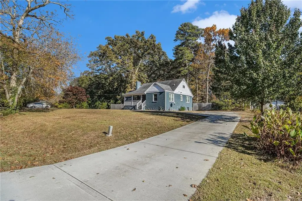 1516 Young Road, Lithonia, GA 30058 - Image #1