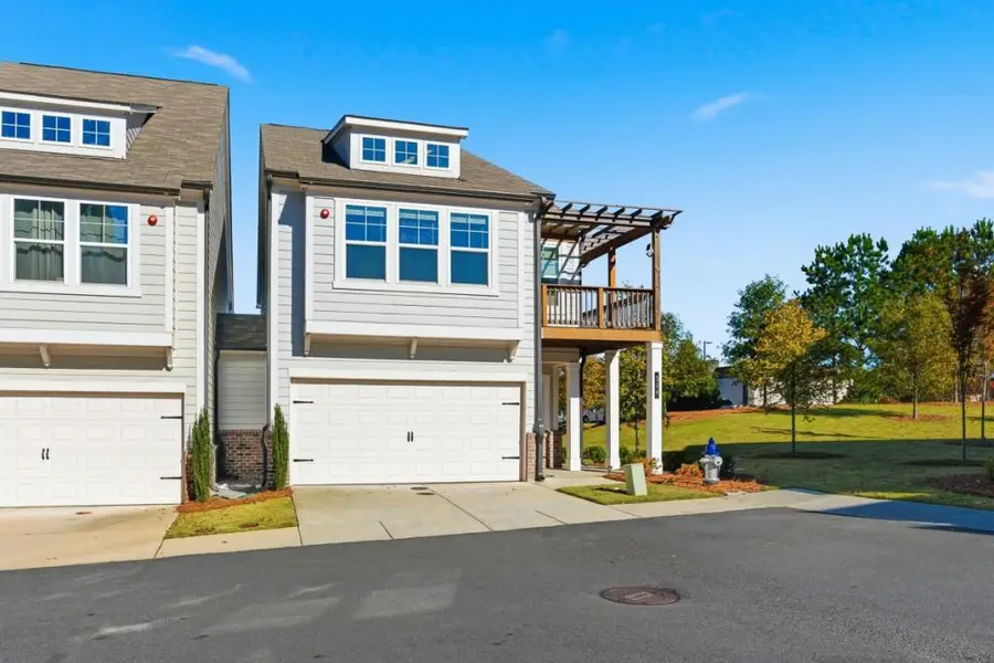 319 Hayden Circle, Woodstock, GA 30189 - Image #2