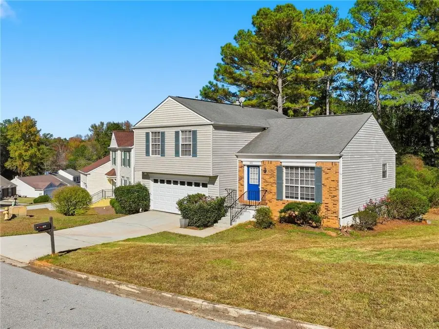 672 Stonebridge Loop, Lithonia, GA 30058 - Image #2
