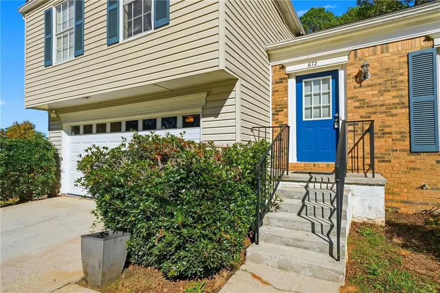 672 Stonebridge Loop, Lithonia, GA 30058 - Image #3