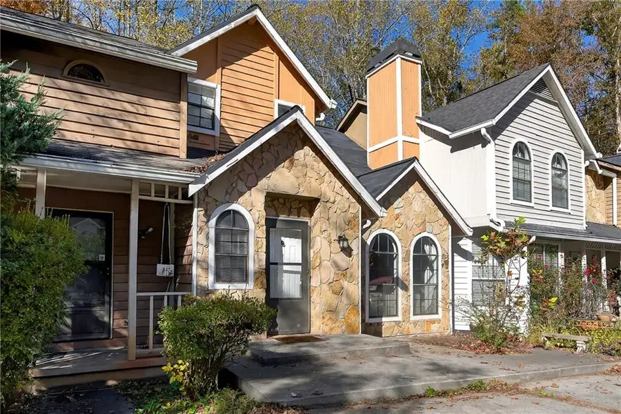 840 Brandy Oaks Lane, Stone Mountain, GA 30088 - Image #2