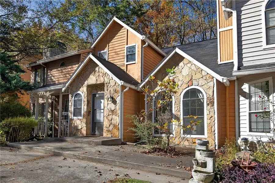 840 Brandy Oaks Lane, Stone Mountain, GA 30088 - Image #3