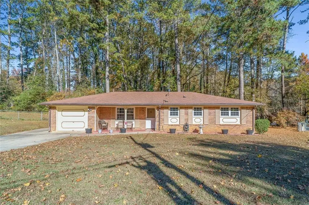 749 Dunleith Court, Stone Mountain, GA 30083 - Image #1