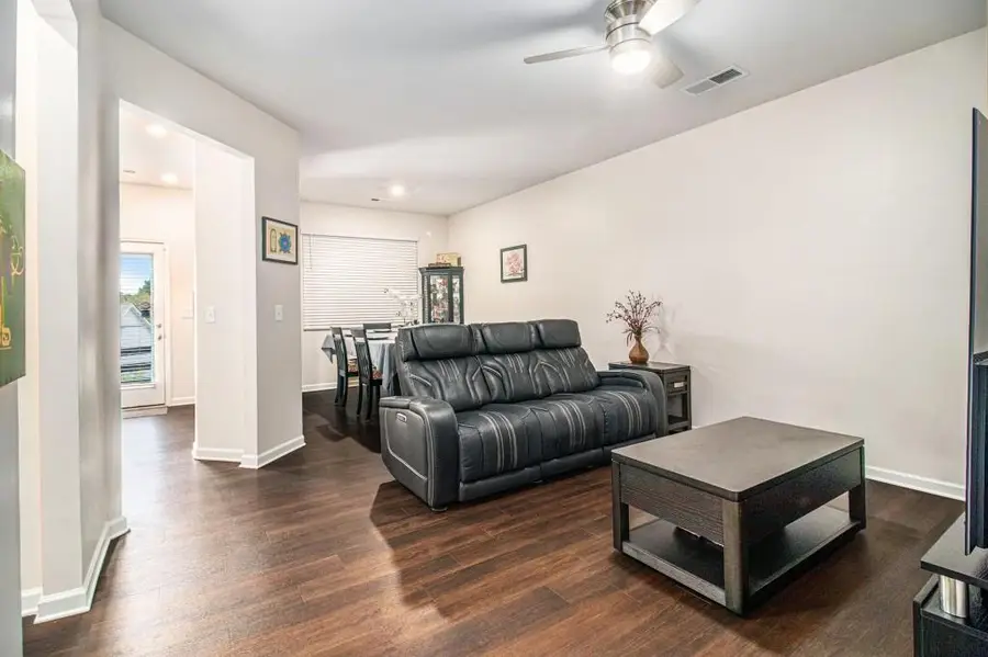 5642 Union Pointe Drive, Union City, GA 30291 - Image #2