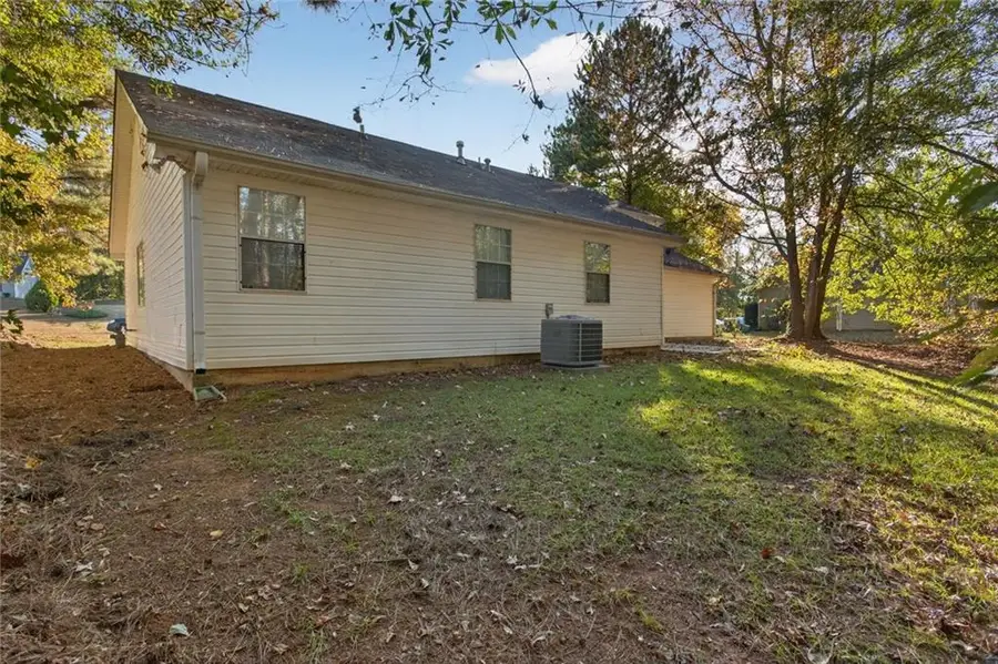 218 Nicki Court, Hampton, GA 30228 - Image #2