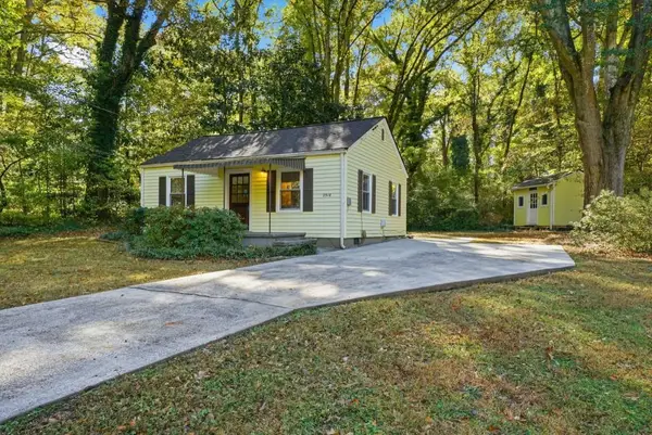 2518 Pine Lake Place, Tucker, GA 30084