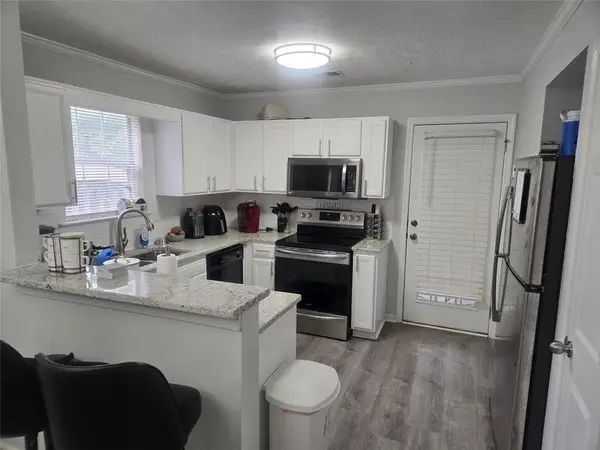 5980 Sherwood Court, Lithonia, GA 30038