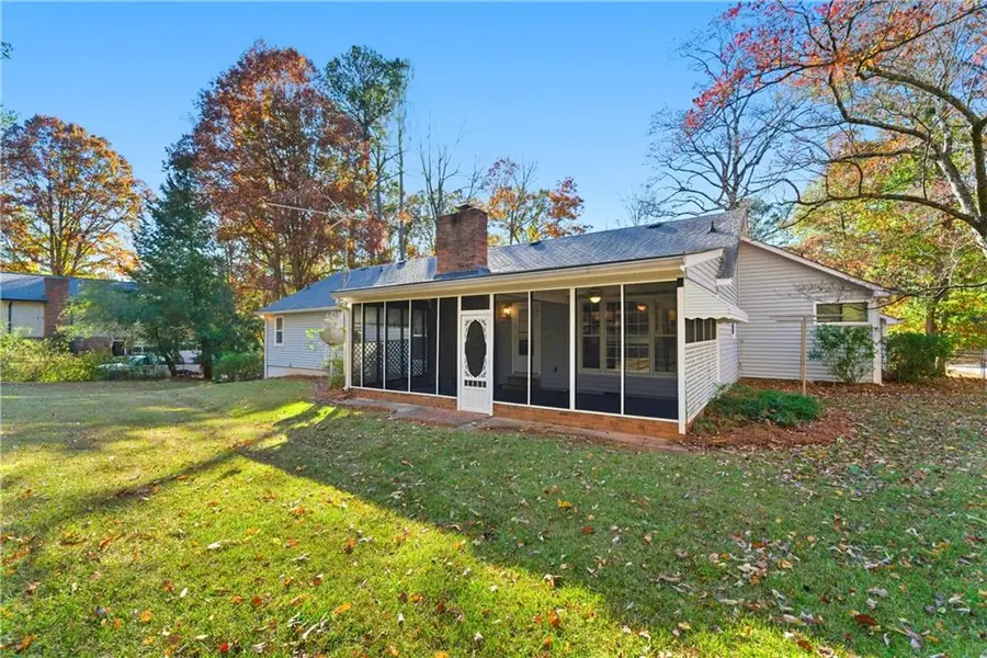 1046 Wedgefield Drive Sw, Marietta, GA 30064 - Image #3