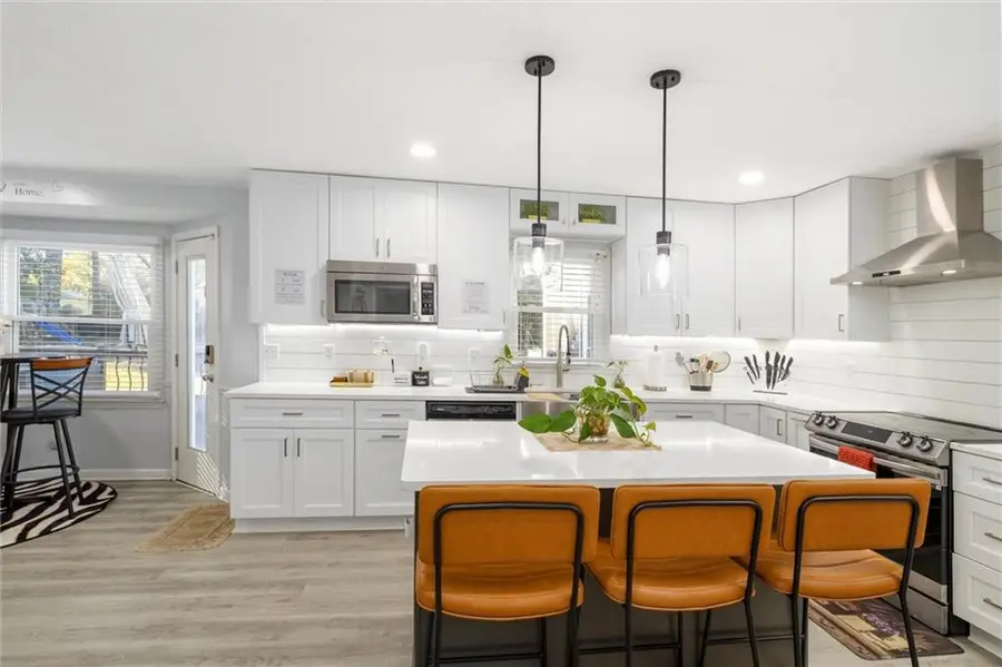 2599 Hickory Cove Sw, Lilburn, GA 30047 - Image #3