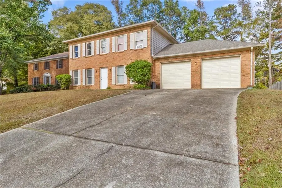5928 S Deshon Court, Lithonia, GA 30058 - Image #3