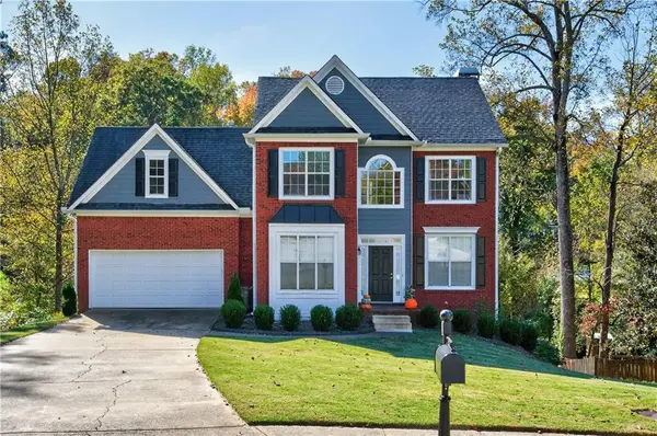 270 Dogwood View Court, Suwanee, GA 30024