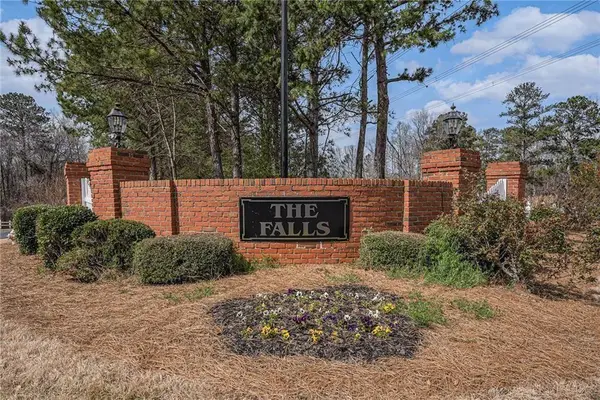 190 The Falls Boulevard, Covington, GA 30016