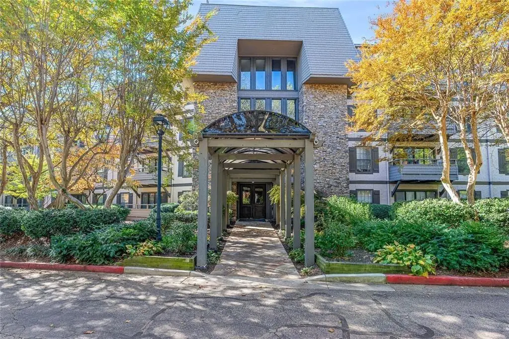 1205 Highland Bluff Drive Se, Atlanta, GA 30339 - Image #1