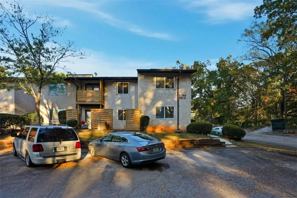 3814 Kensingwood Trace, Decatur, GA 30032 - Image #1