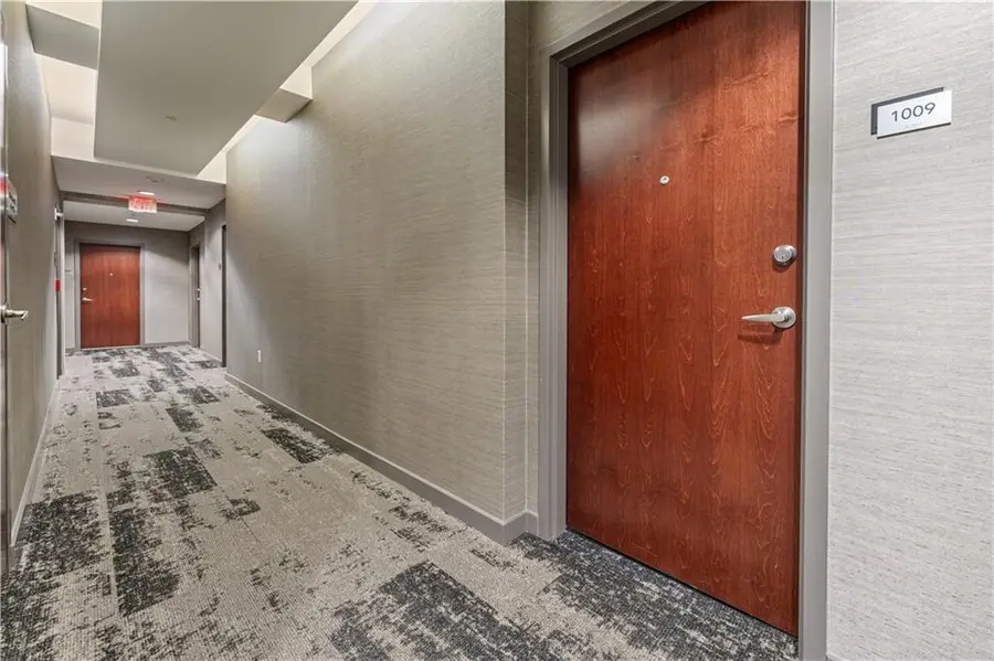 400 W Peachtree Nw Street #1009, Atlanta, GA 30308 - Image #2