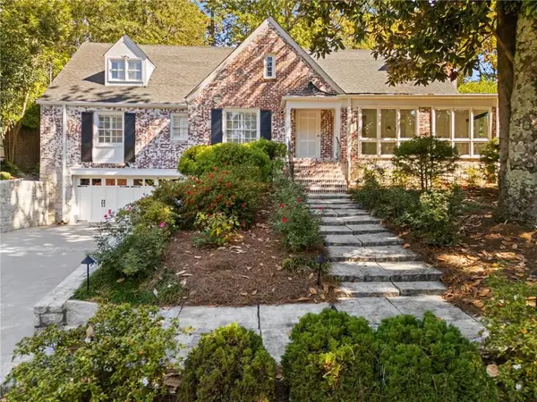 561 Peachtree Battle Avenue Nw, Atlanta, GA 30305