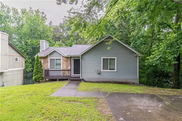 2654 Laurel View Drive, Snellville, GA 30039