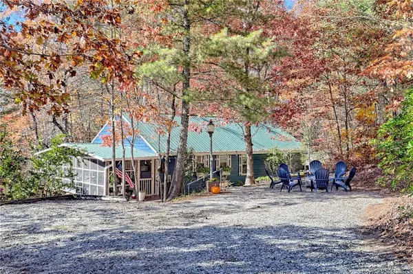 321 Finch Drive, Clayton, GA 30525